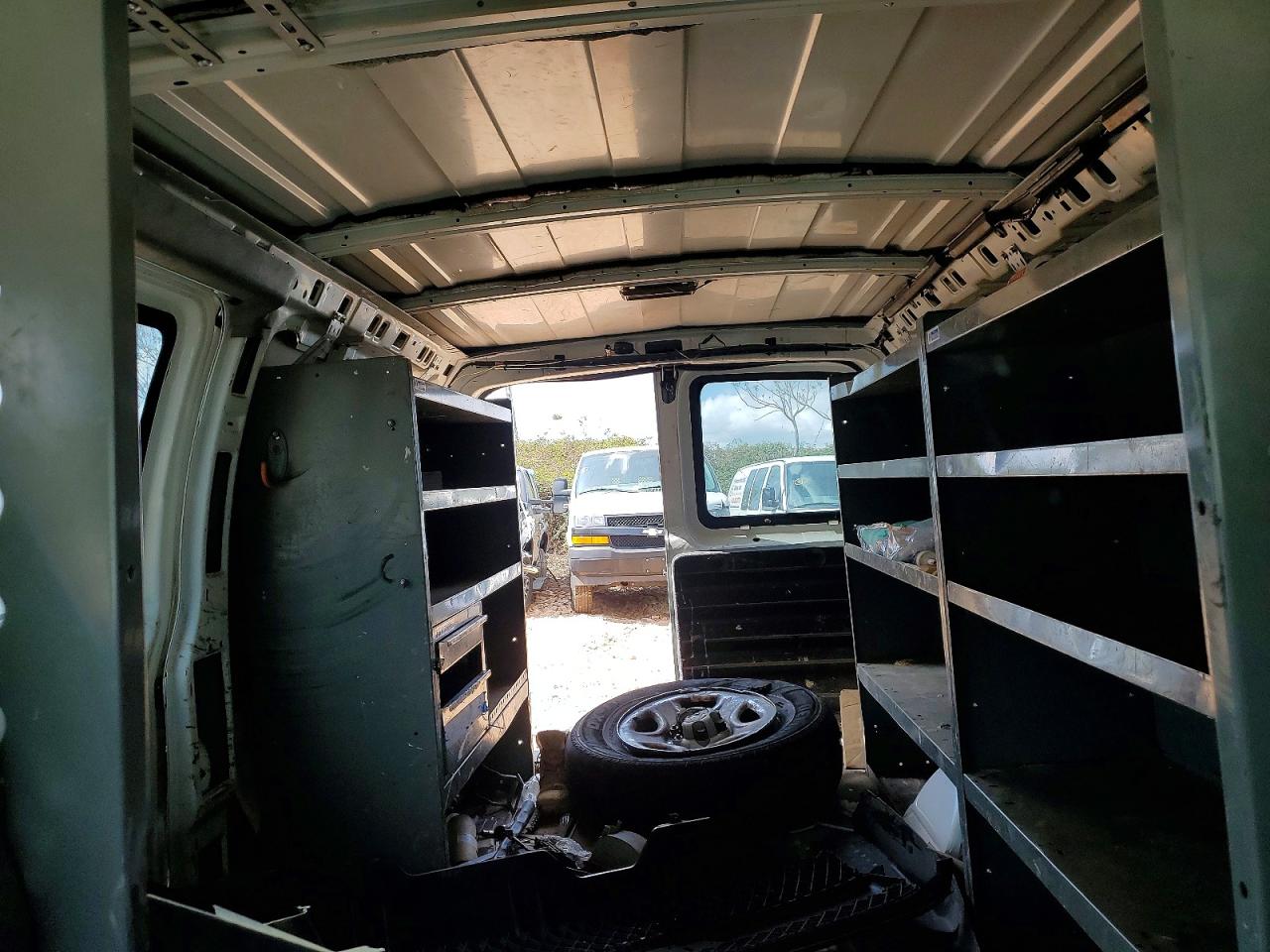 2003 CHEV EXPRESS