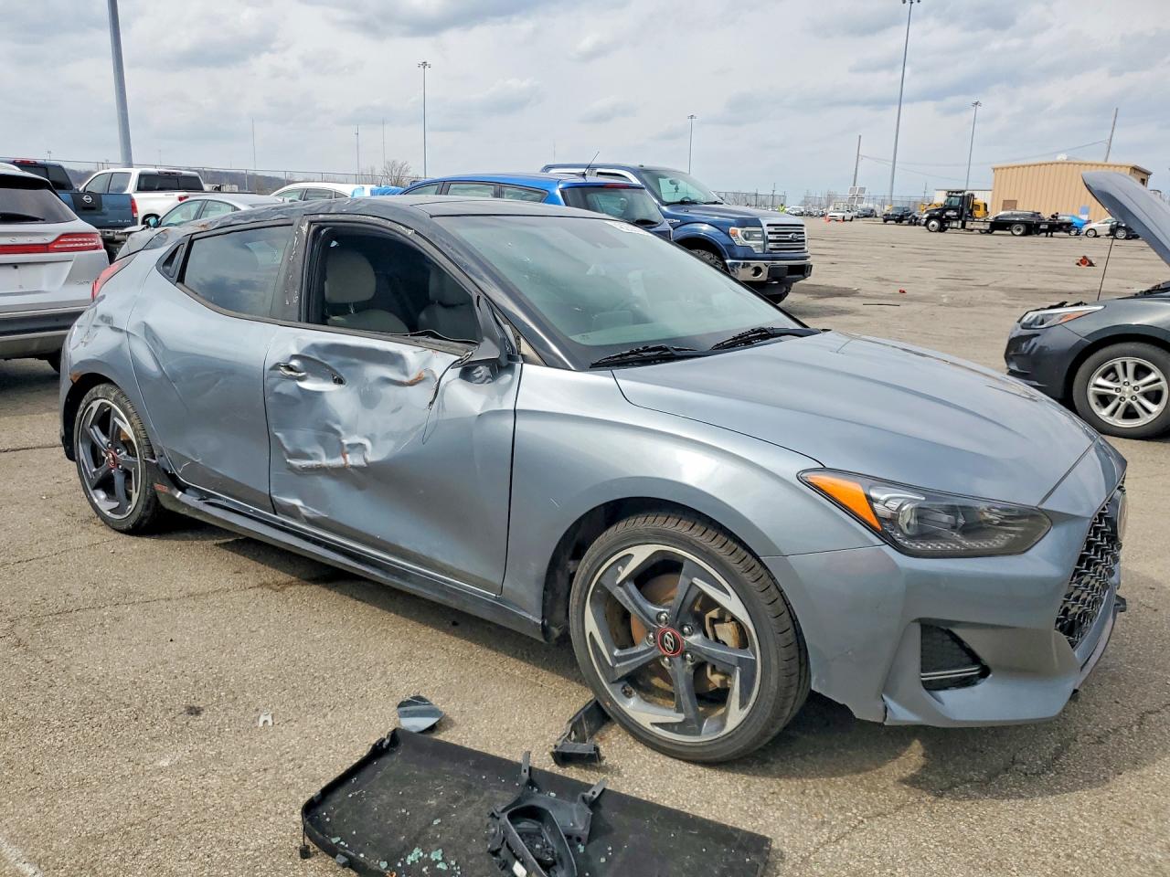 2020 HYUNDAI VELOSTER