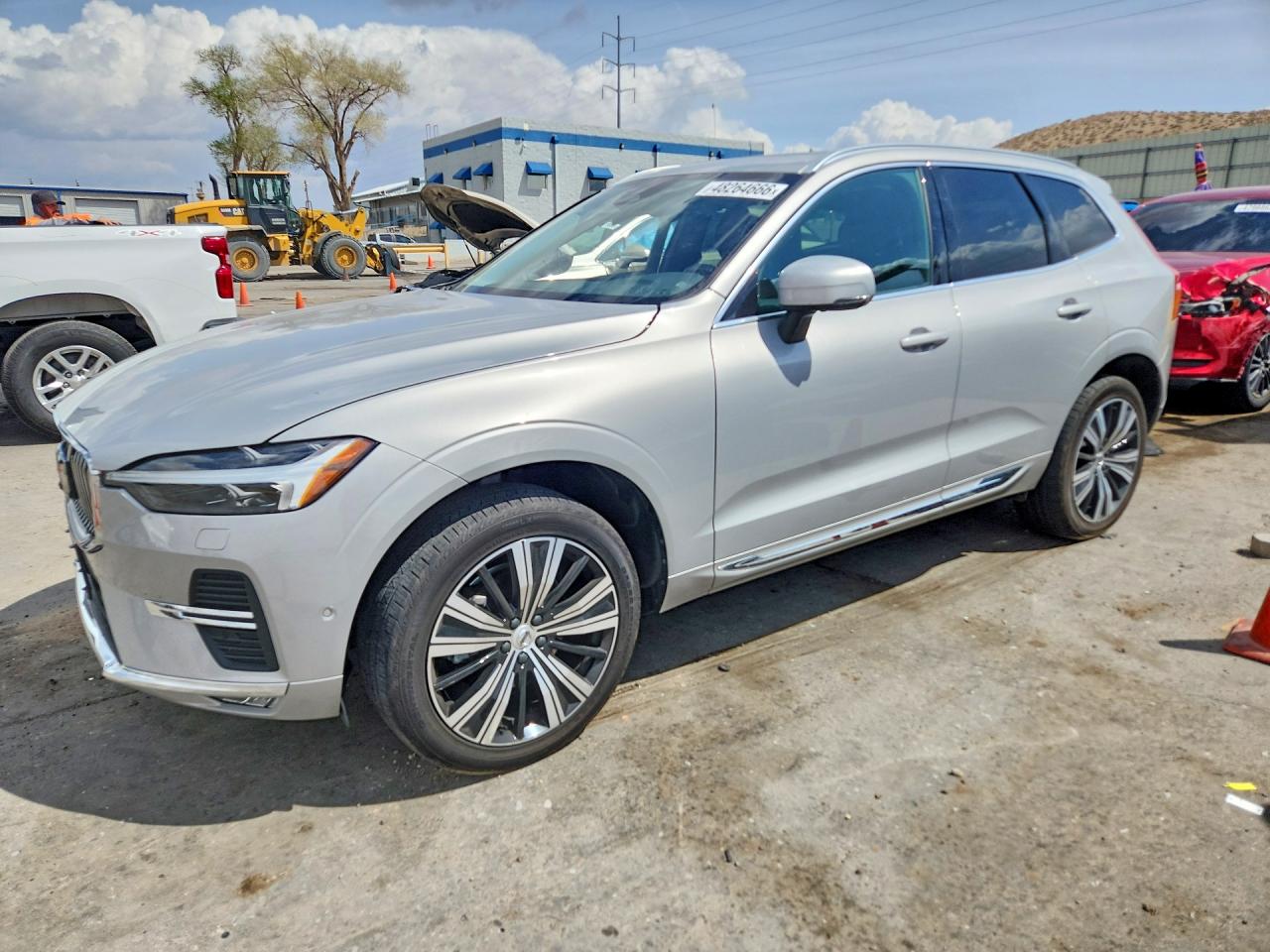 2023 VOLVO XC60