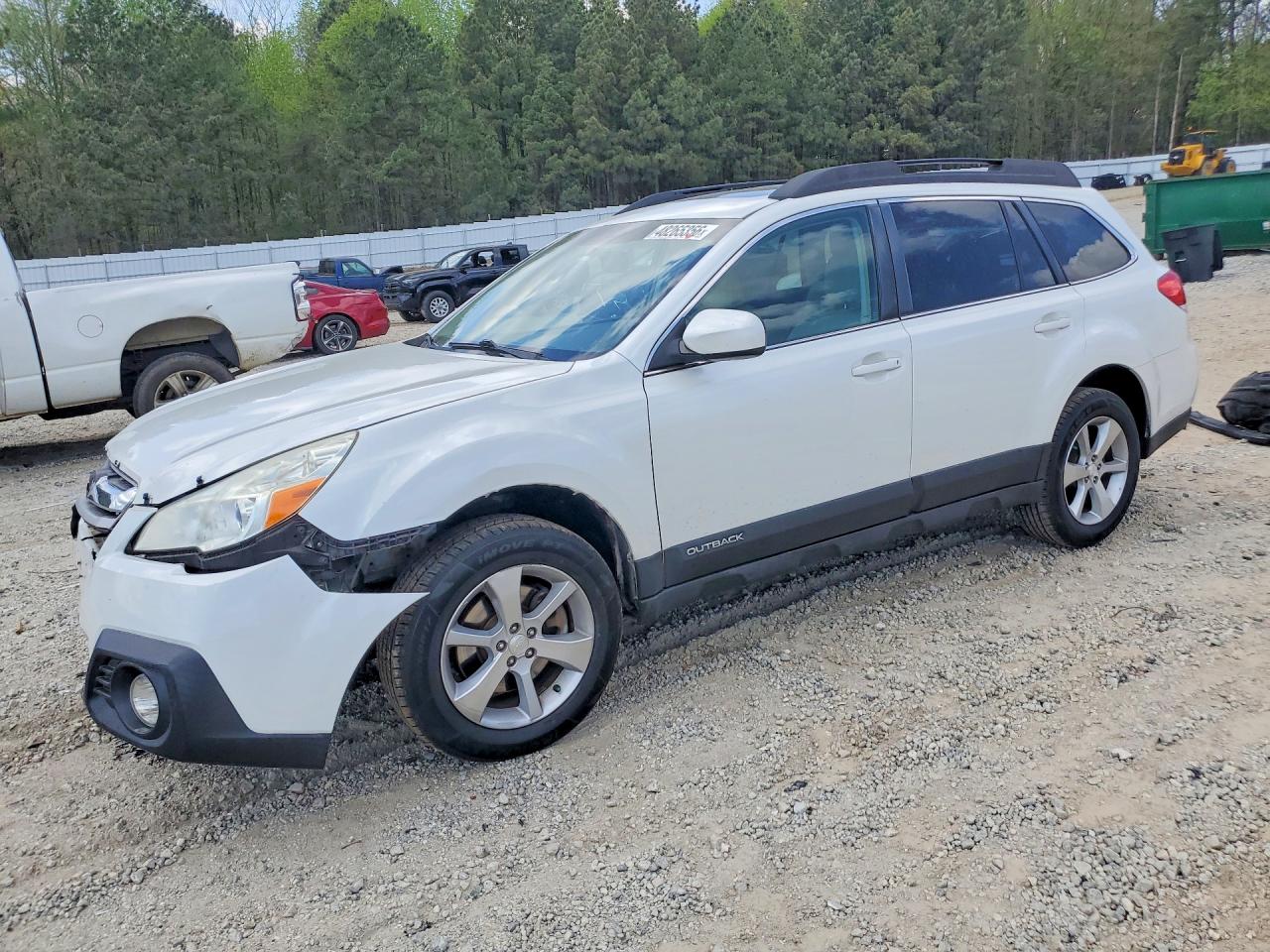 2013 SUBARU OUTBACK