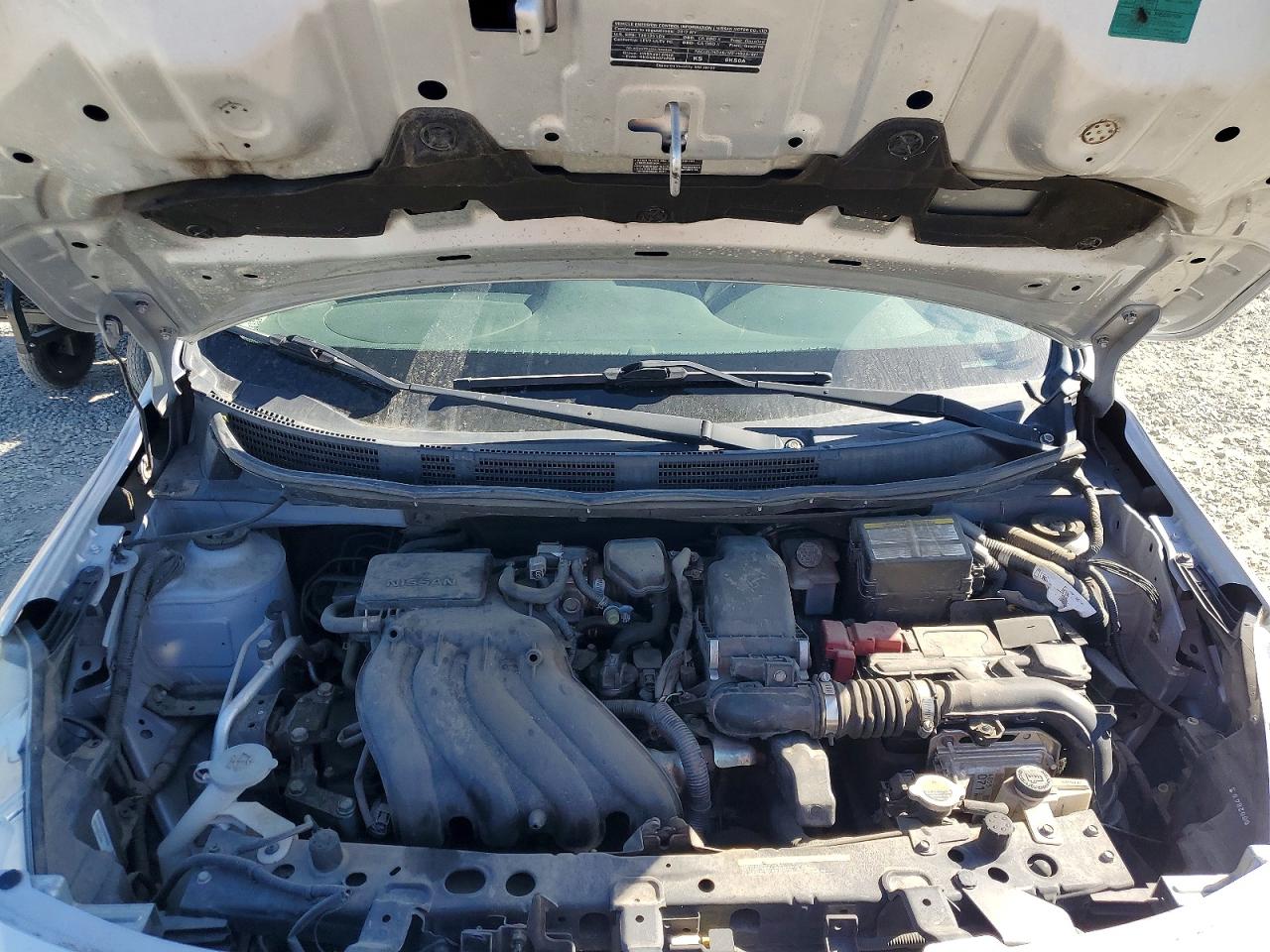 2017 NISSAN VERSA