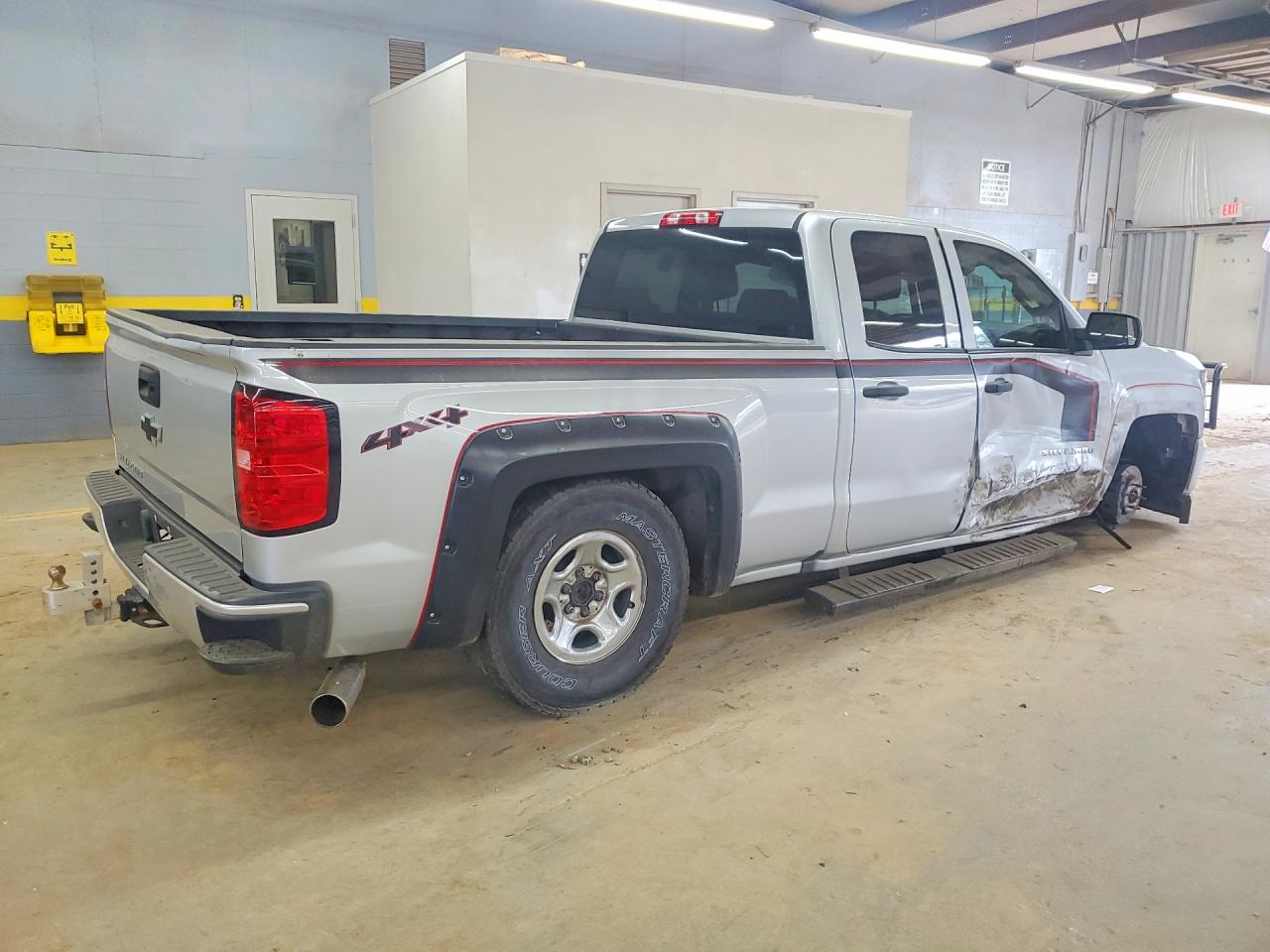 2017 CHEVROLET SILVERADO