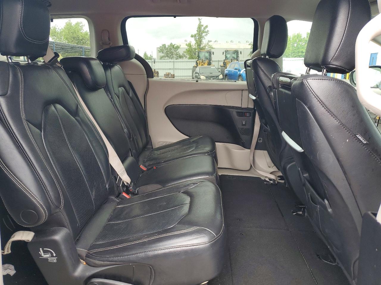 2022 CHRYSLER PACIFICA