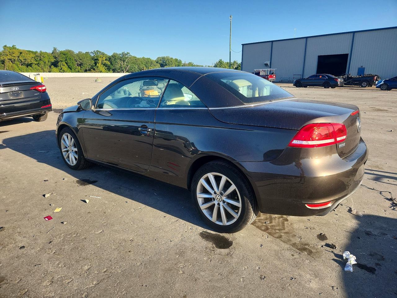 2015 VOLKSWAGEN EOS