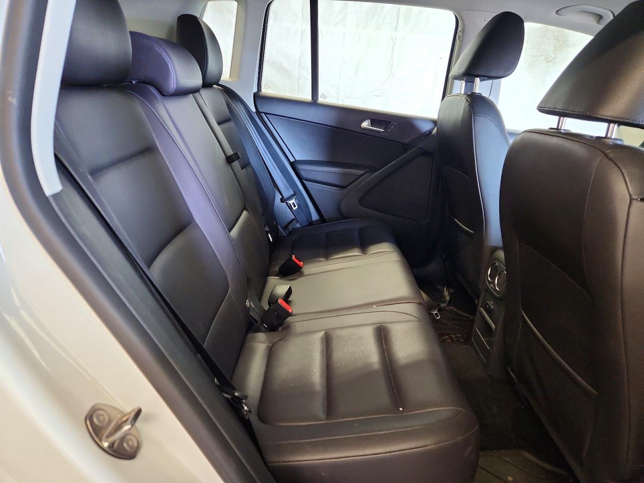 2016 VOLKSWAGEN TIGUAN