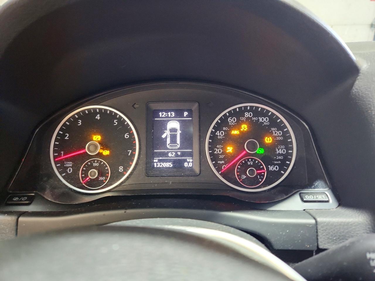 2016 VOLKSWAGEN TIGUAN