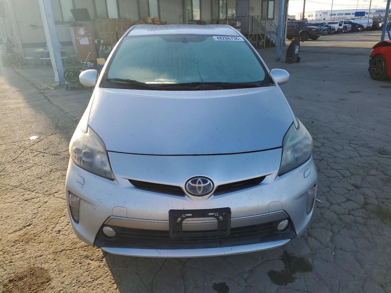 2012 TOYOTA PRIUS PLUG