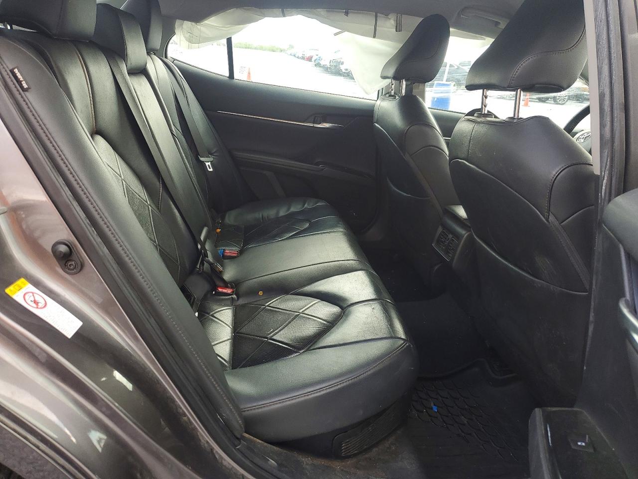 2019 TOYOTA CAMRY SOLA