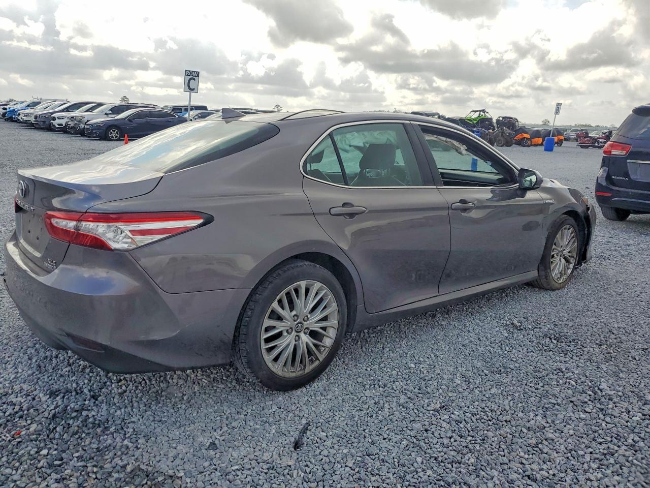 2019 TOYOTA CAMRY SOLA