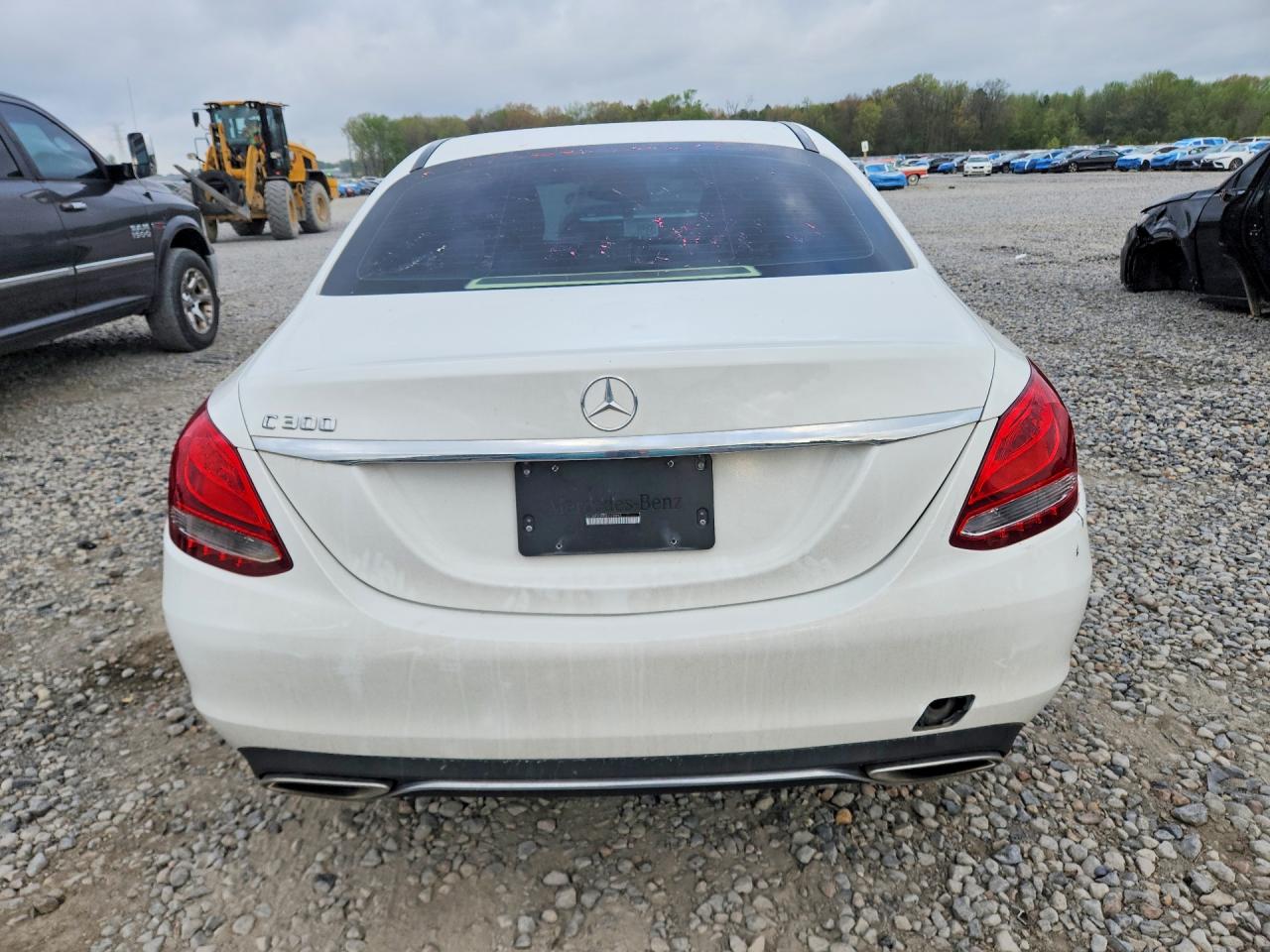 2016 MERCEDES-BENZ C-CLASS