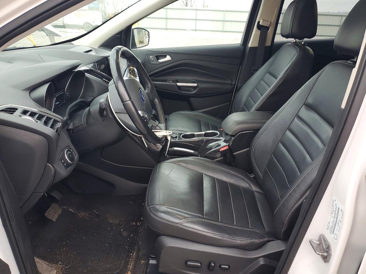 2016 FORD ESCAPE