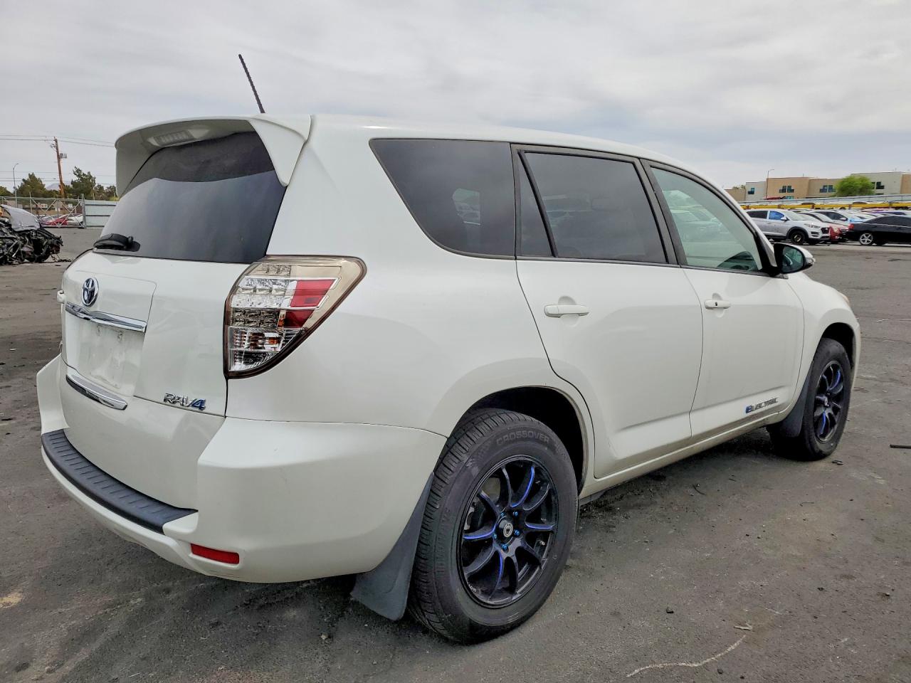2014 TOYOTA RAV4 EV BA