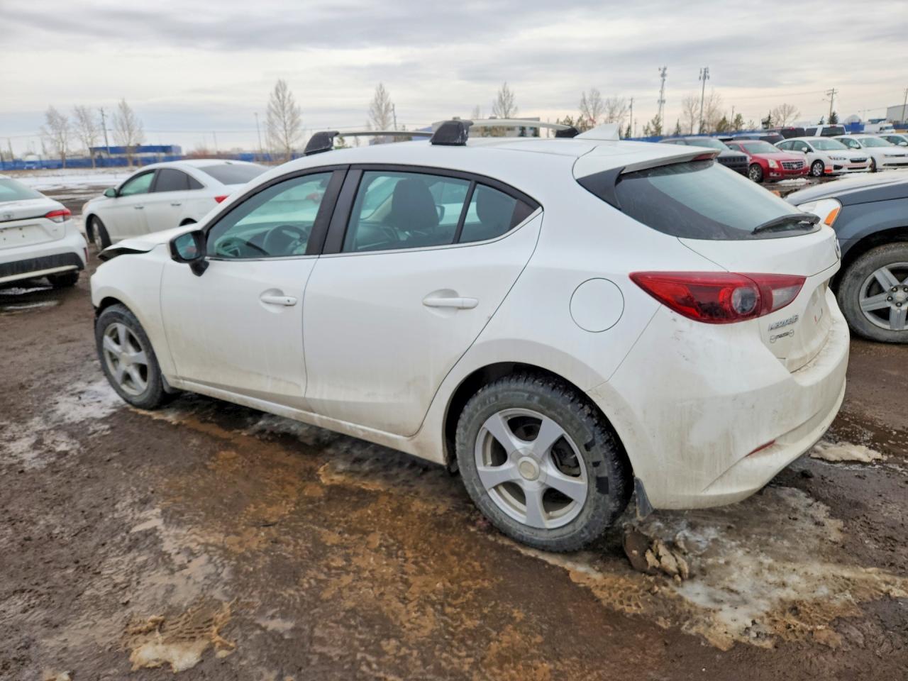 2017 MAZDA 3