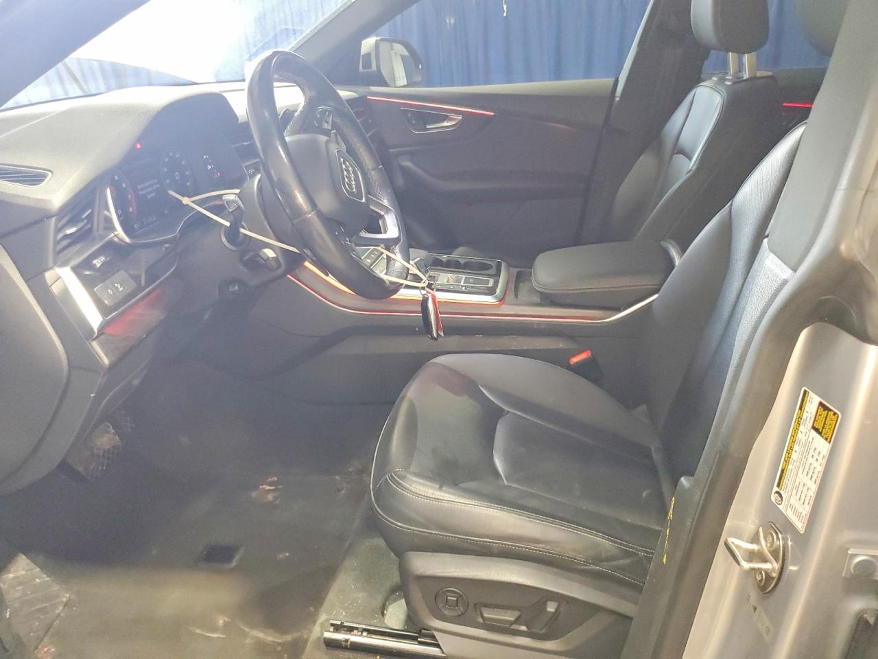 2021 AUDI Q8