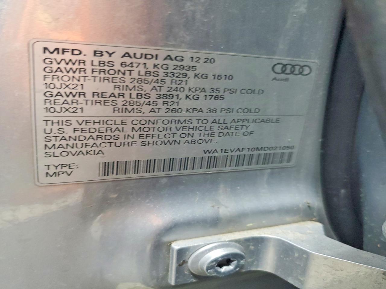2021 AUDI Q8