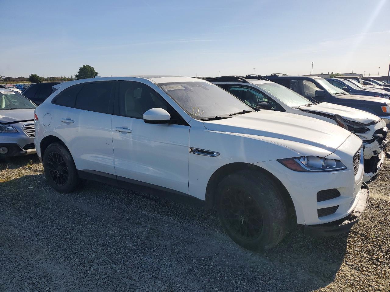 2017 JAGUAR F-PACE