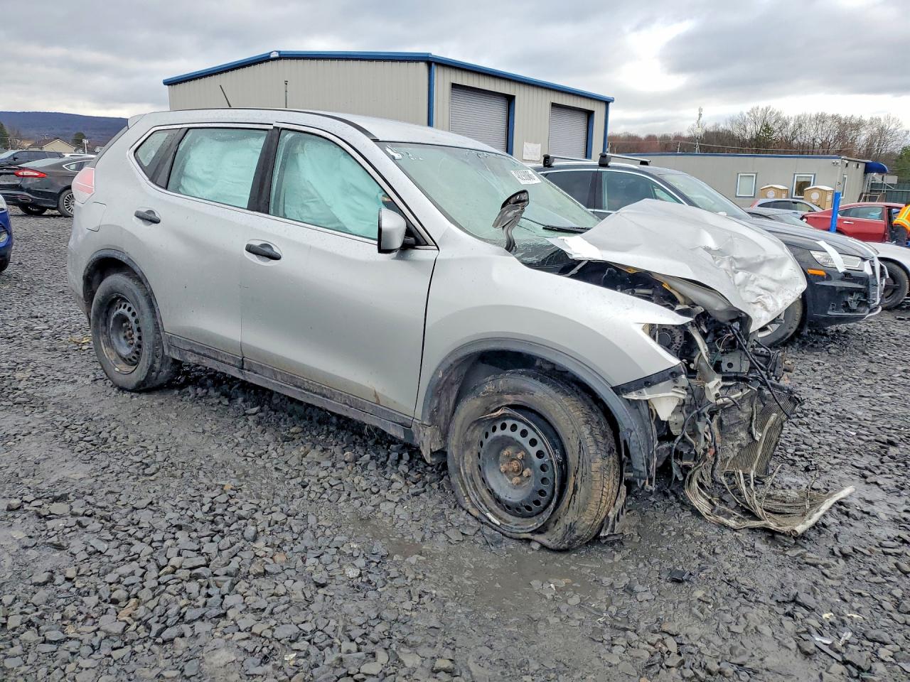 2016 NISSAN ROGUE