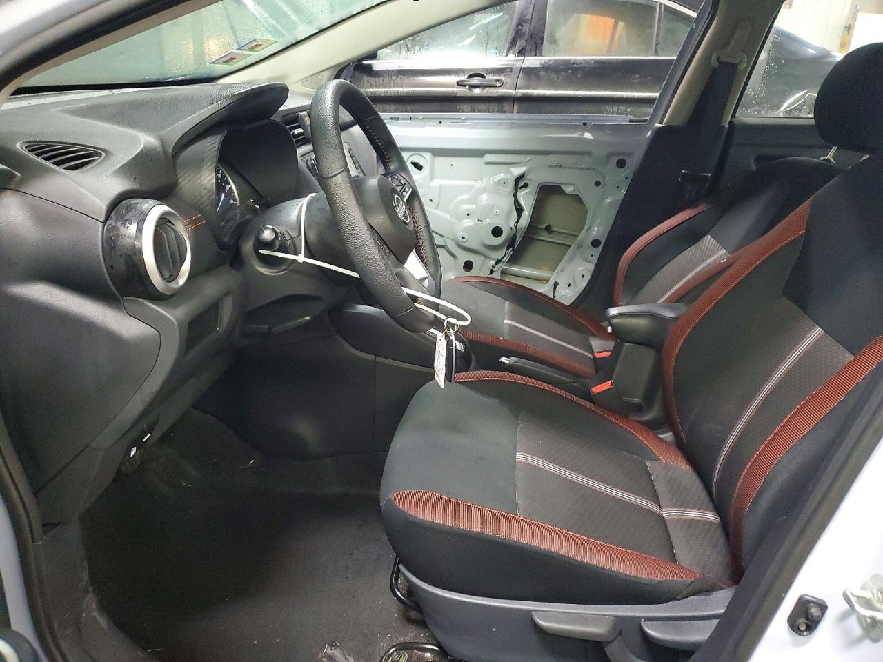 2024 NISSAN VERSA