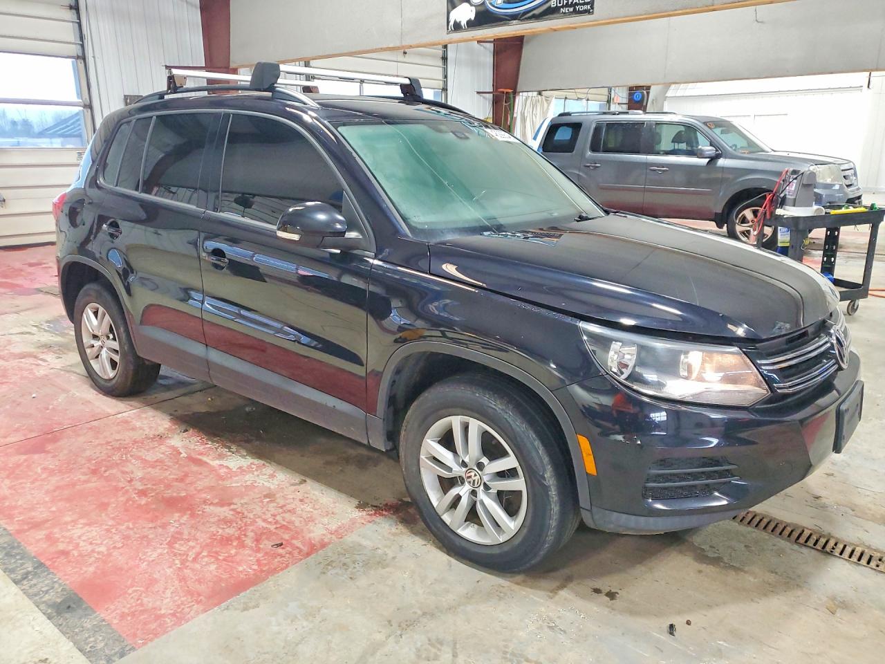 2016 VOLKSWAGEN TIGUAN