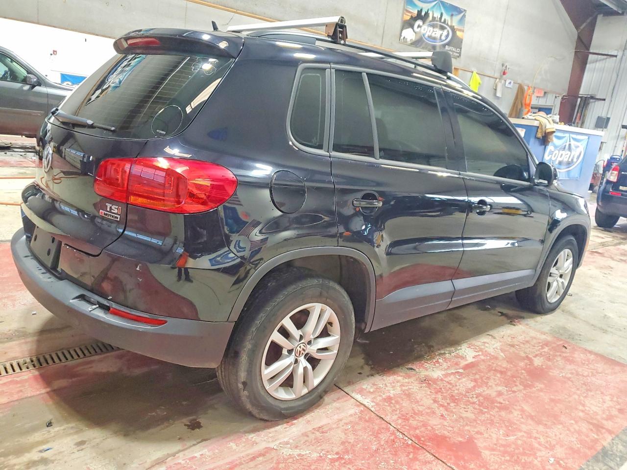 2016 VOLKSWAGEN TIGUAN