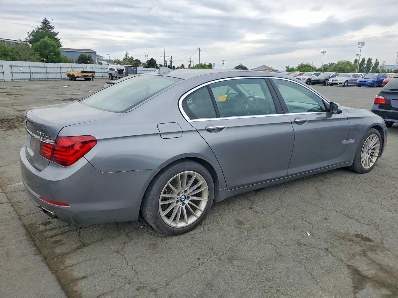 2014 BMW 7 SERIES