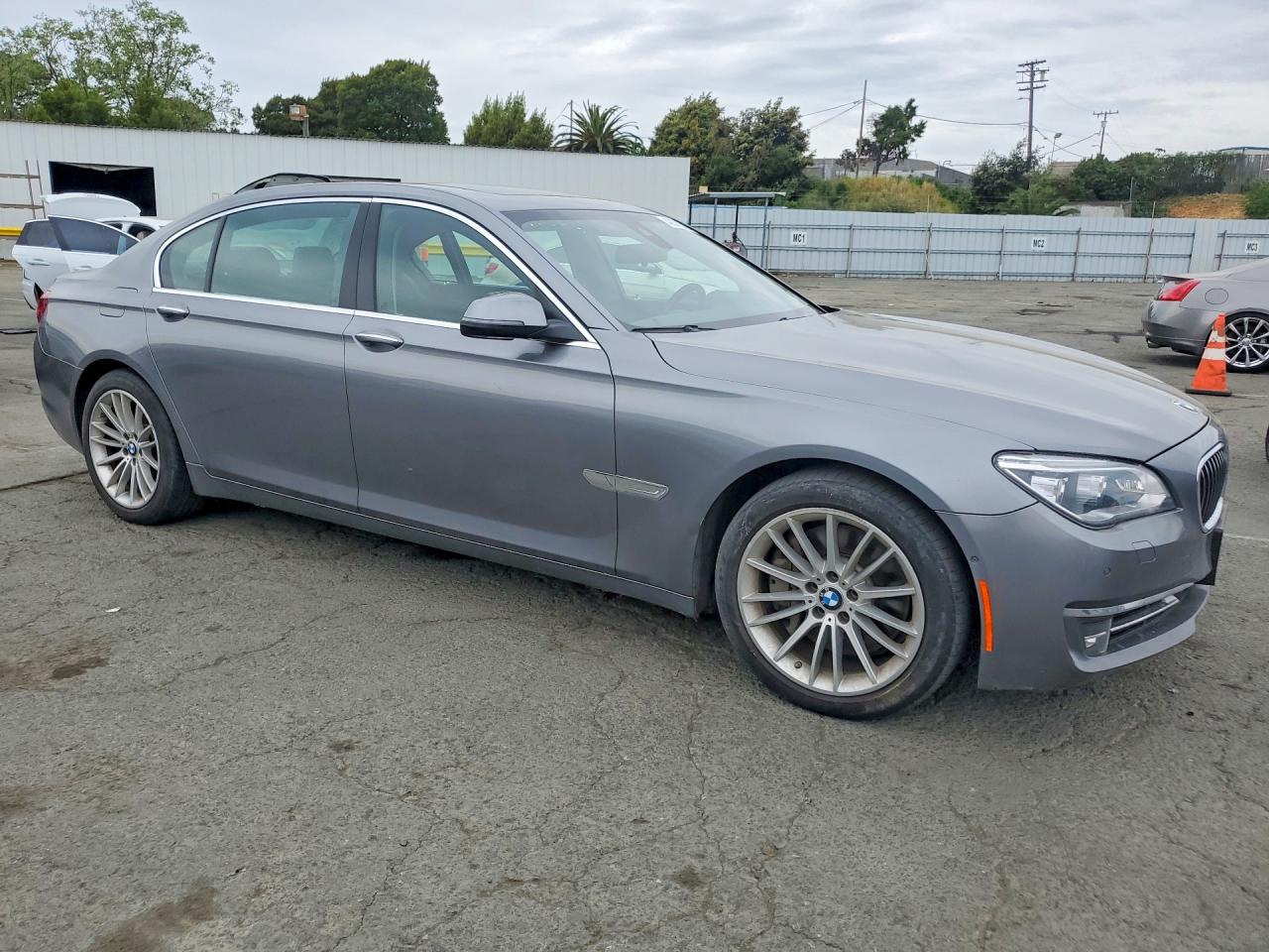 2014 BMW 7 SERIES