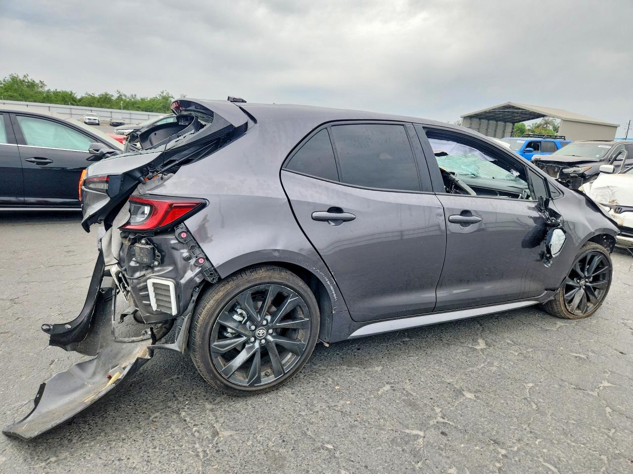 2025 TOYOTA COROLLA