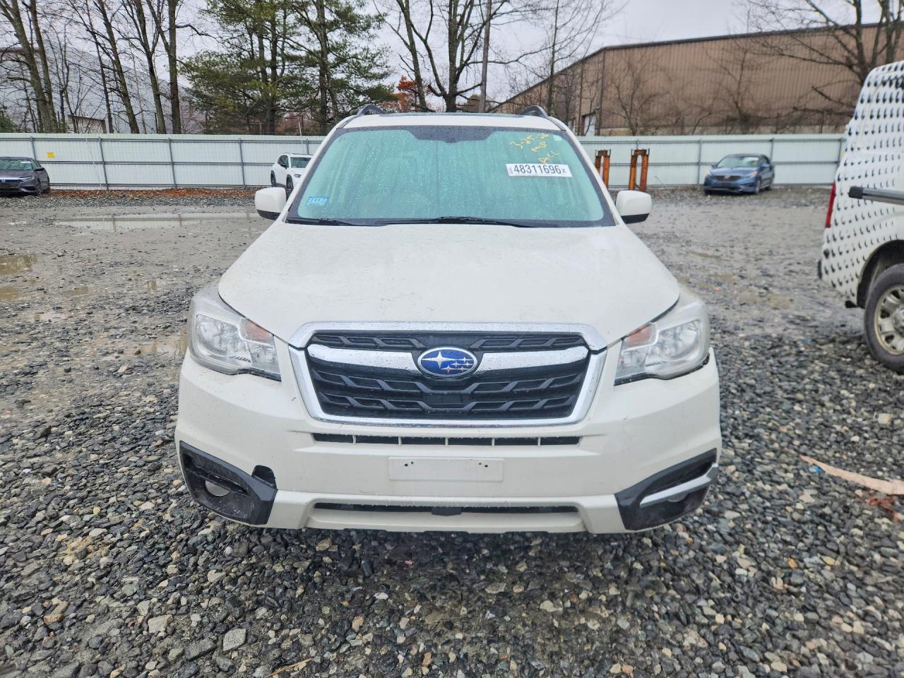 2017 SUBARU FORESTER