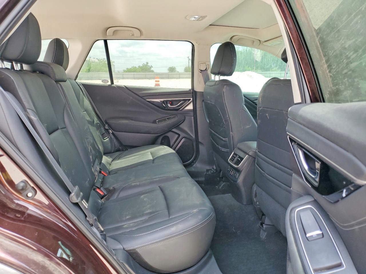 2024 SUBARU OUTBACK