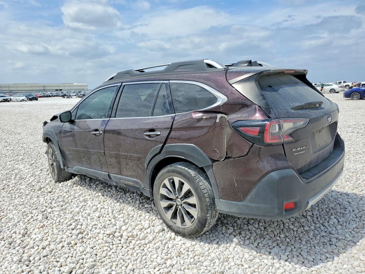 2024 SUBARU OUTBACK