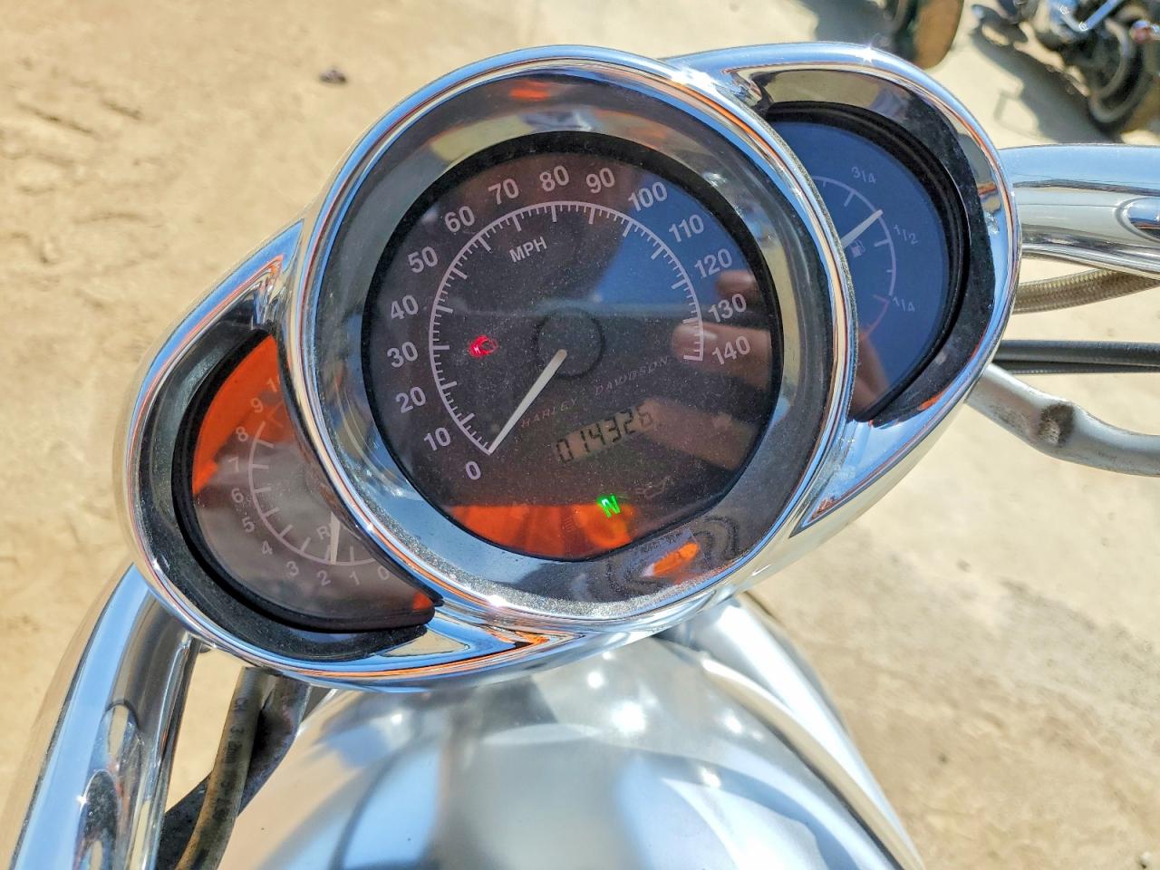 2003 HARLEY-DAVIDSON VRS