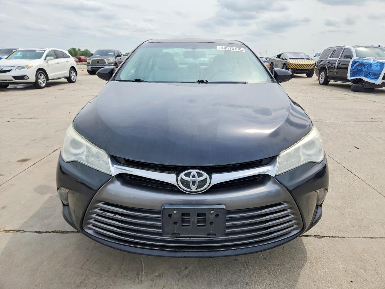 2016 TOYOTA CAMRY