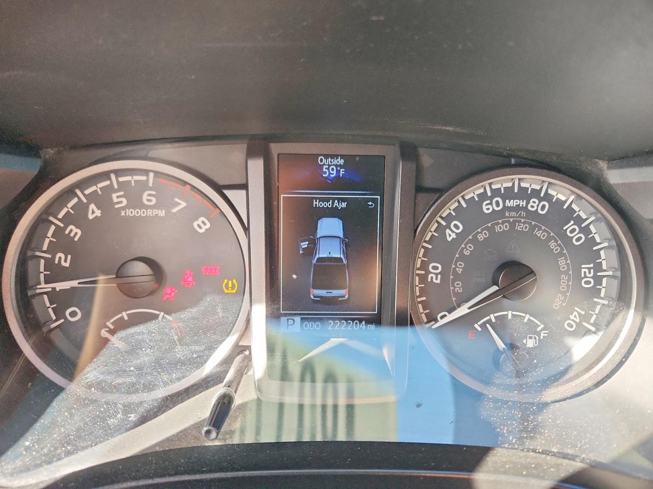 2017 TOYOTA TACOMA