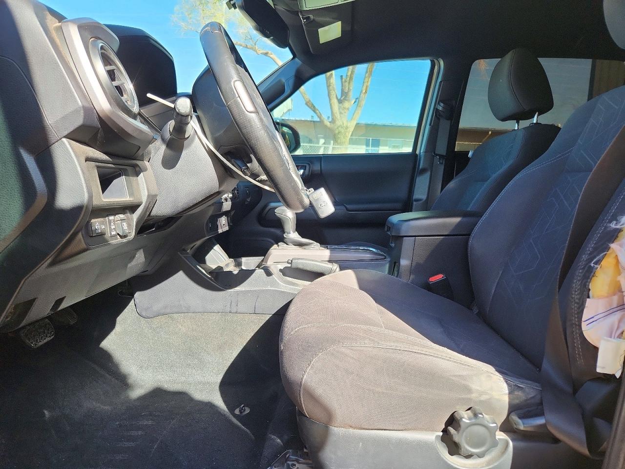 2017 TOYOTA TACOMA