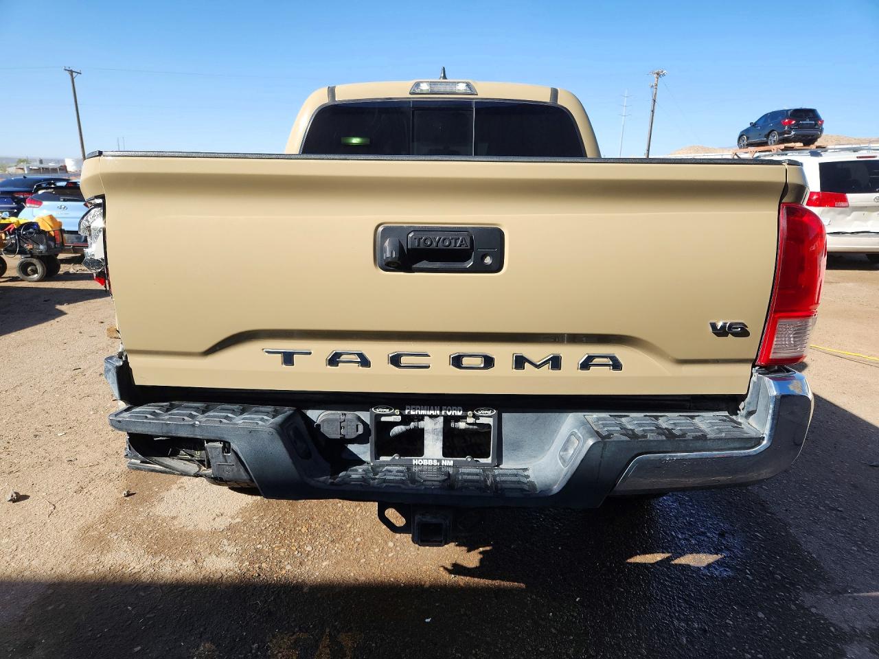 2017 TOYOTA TACOMA