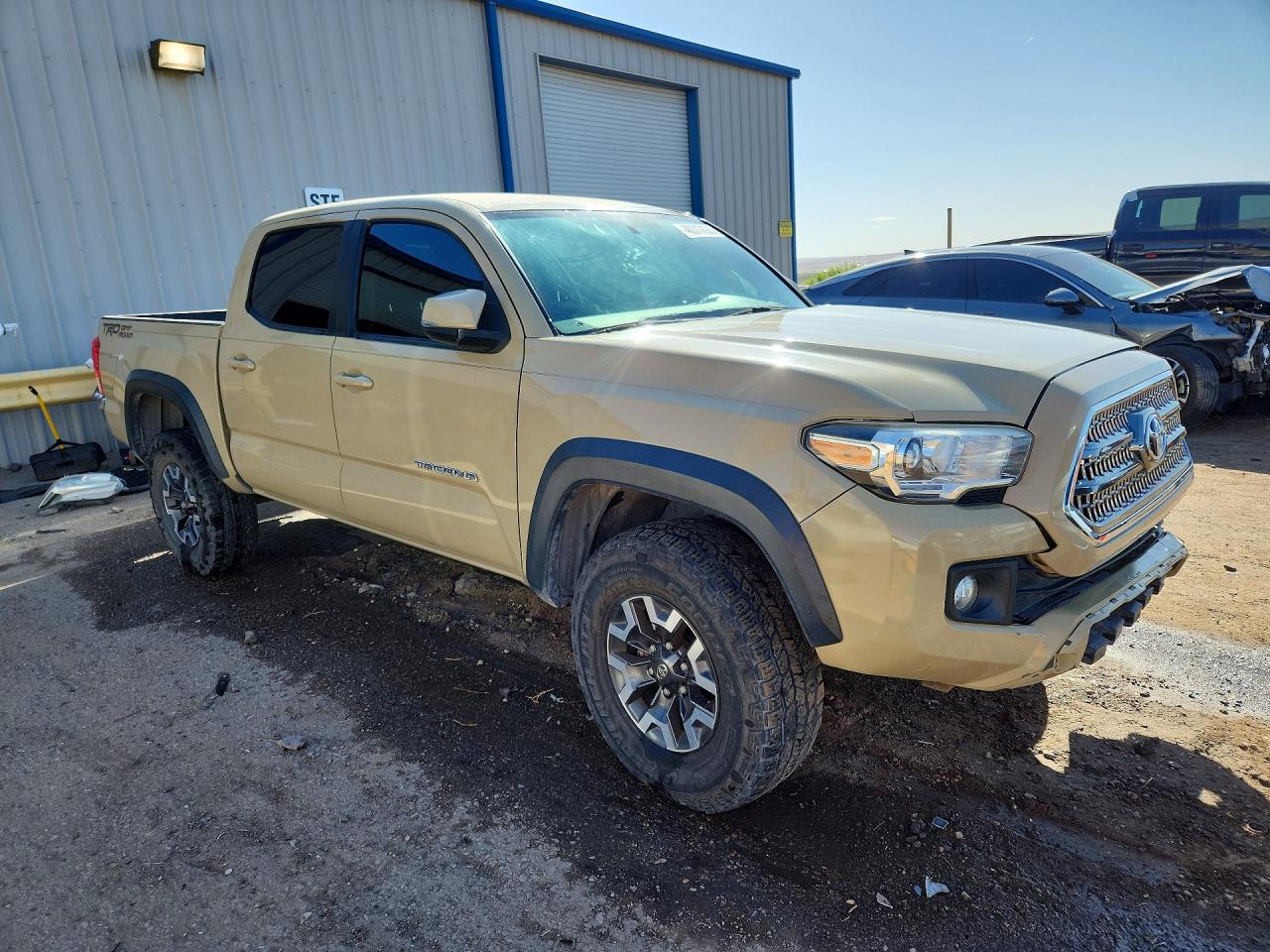 2017 TOYOTA TACOMA