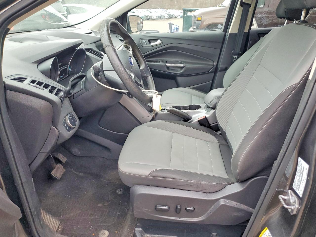 2016 FORD ESCAPE