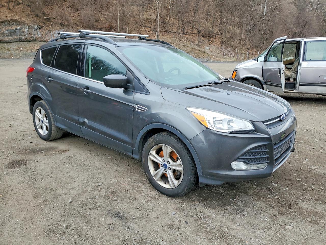 2016 FORD ESCAPE