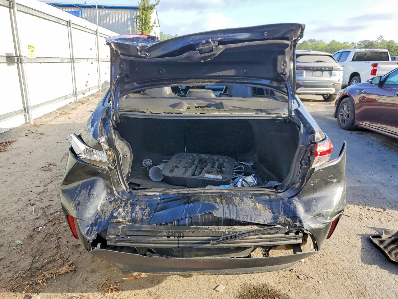 2022 TOYOTA COROLLA