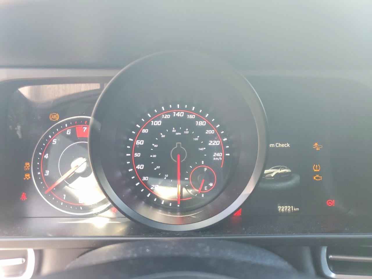 2022 HYUNDAI ELANTRA