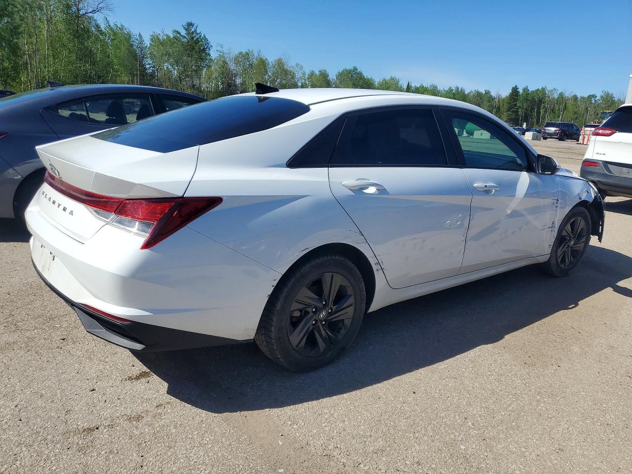 2022 HYUNDAI ELANTRA