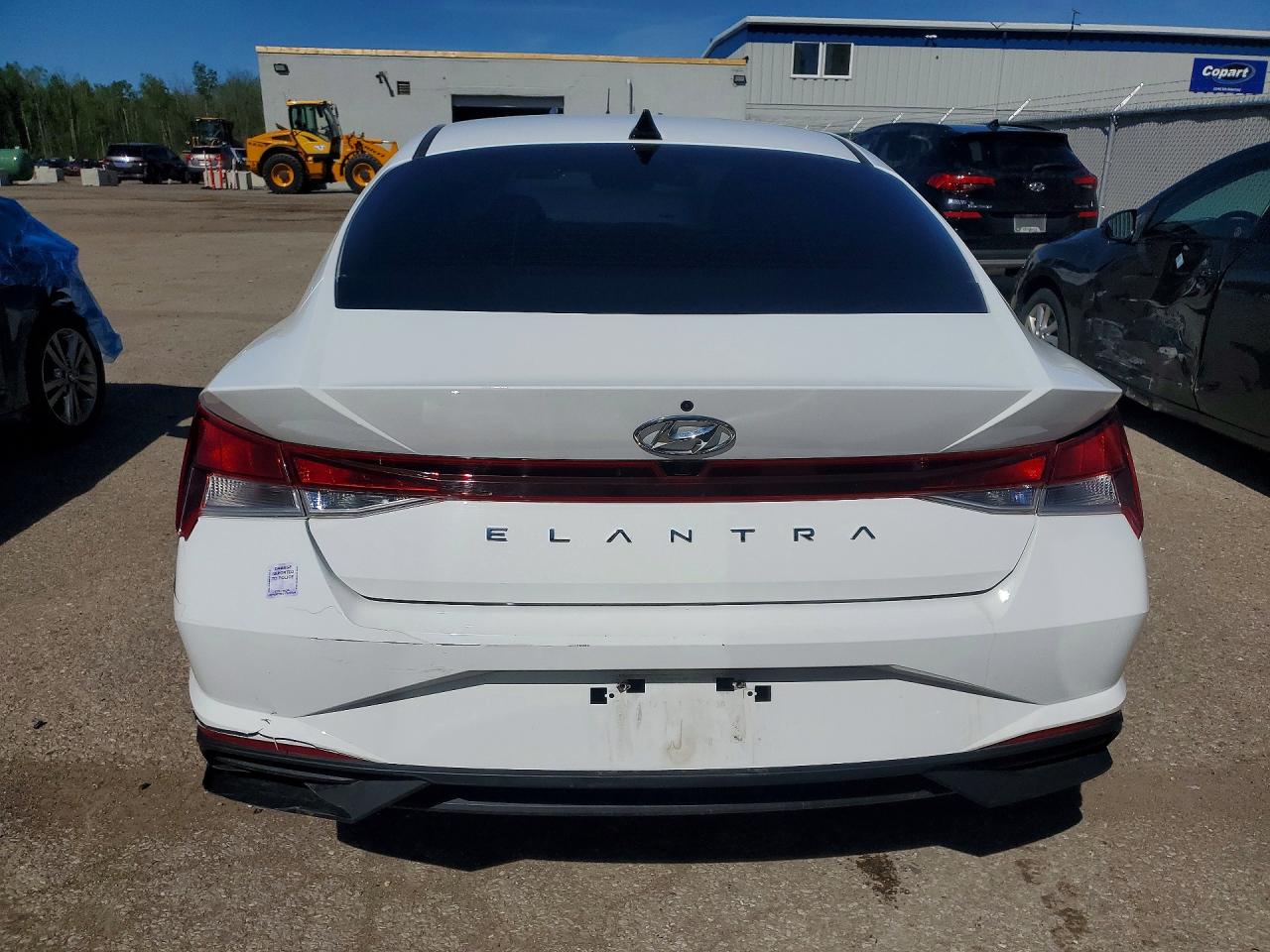 2022 HYUNDAI ELANTRA