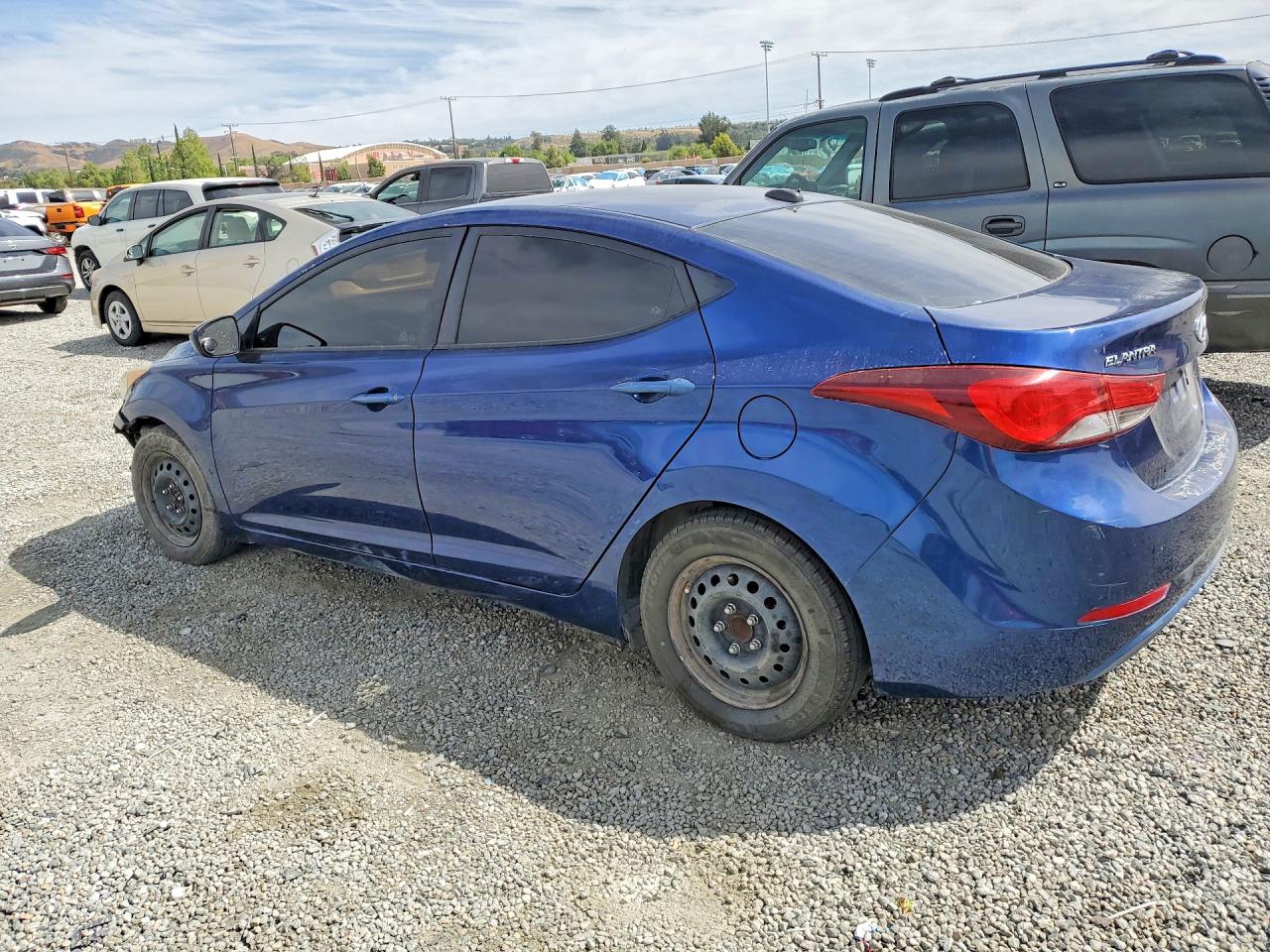 2016 HYUNDAI ELANTRA