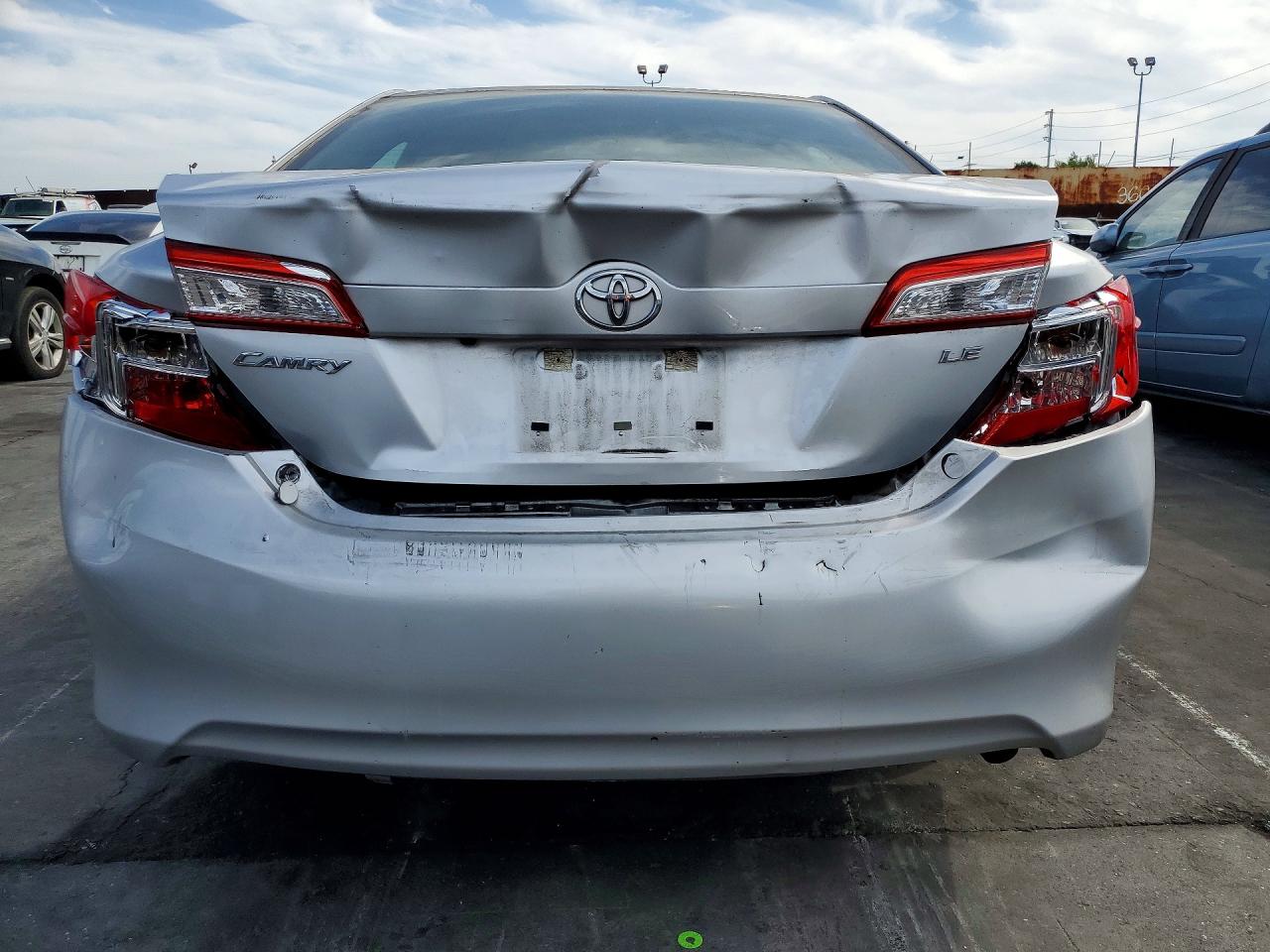 2014 TOYOTA CAMRY