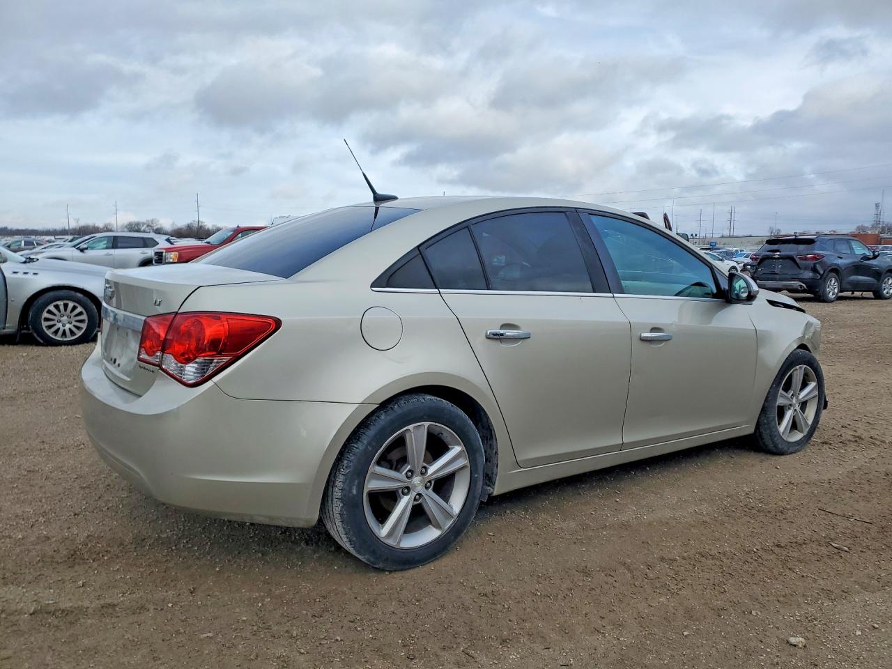 2013 CHEVROLET CRUZE