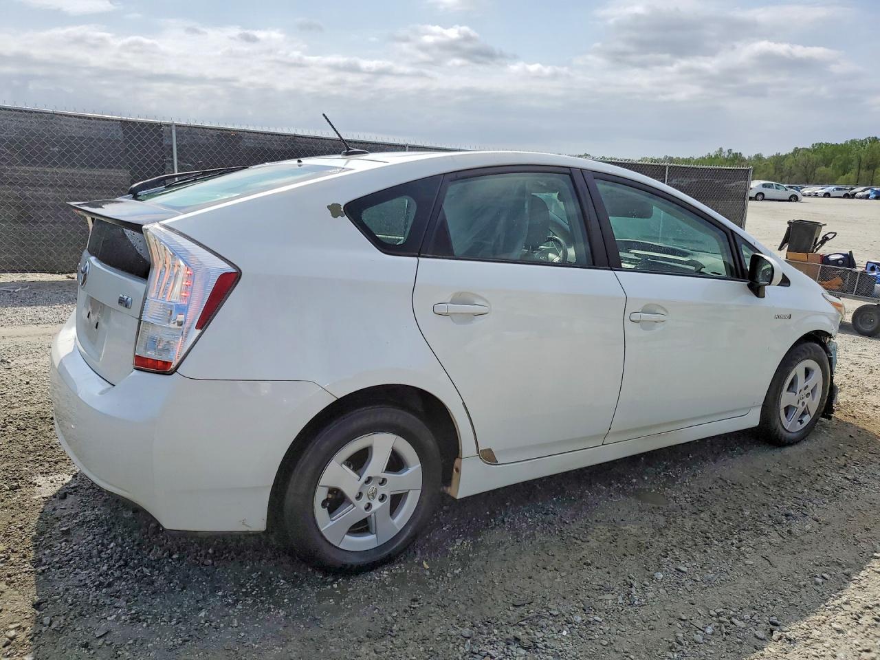 2010 TOYOTA PRIUS