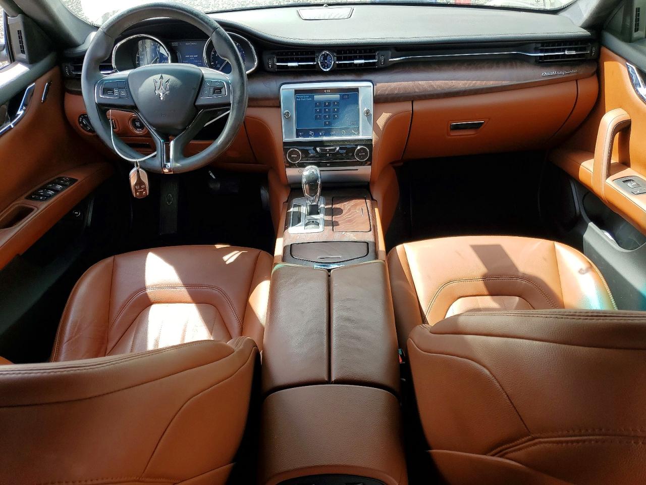 2016 MASERATI QUATTROPOR