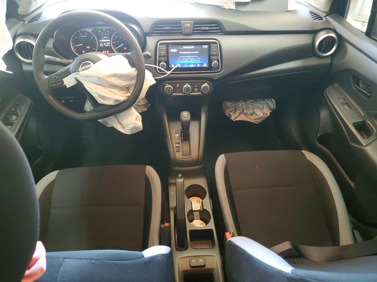 2025 NISSAN VERSA