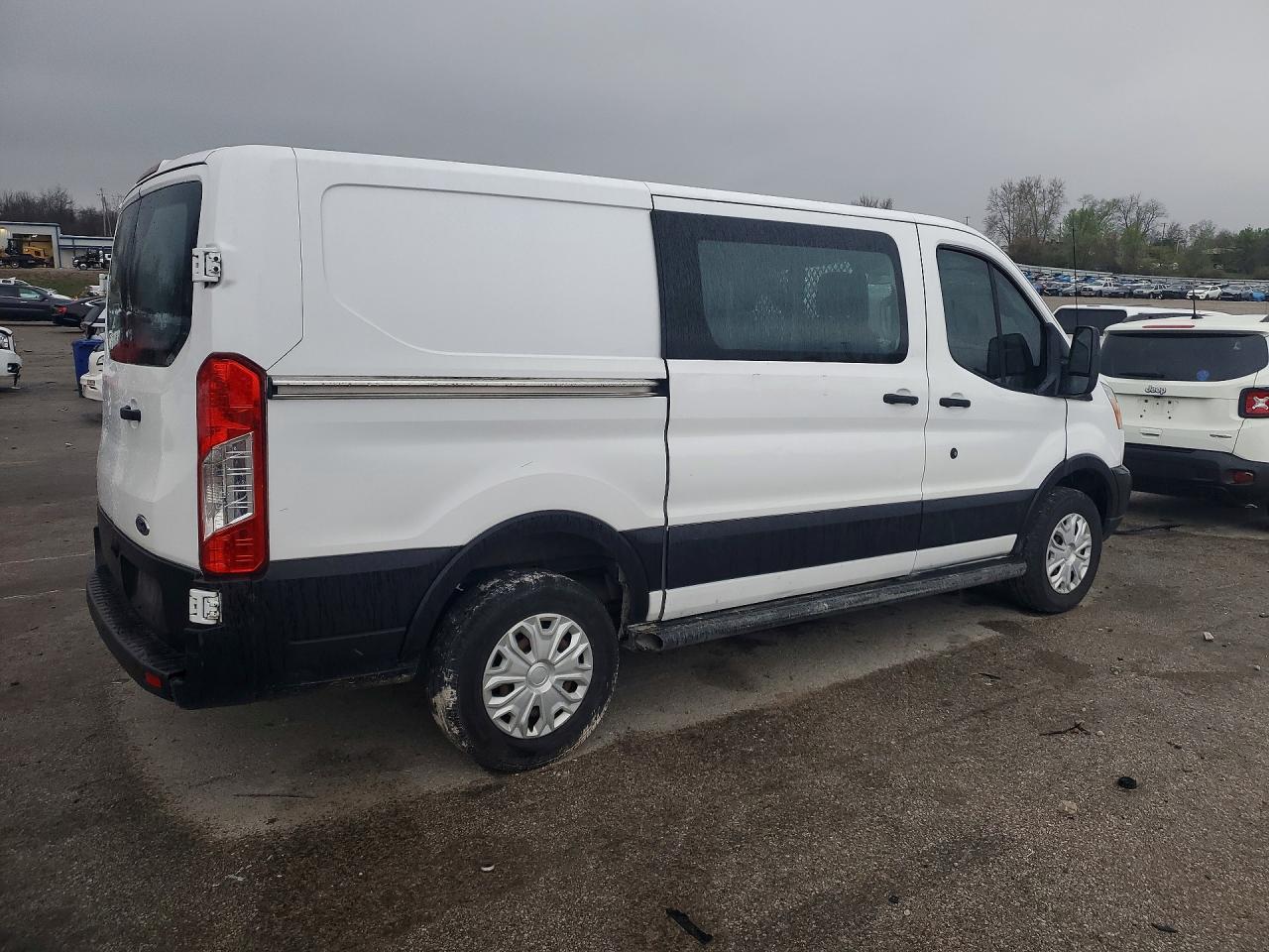 2017 FORD TRANSIT