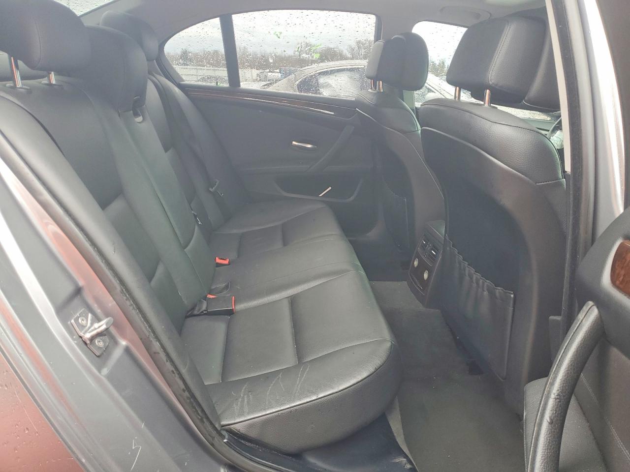 2010 BMW 5 SERIES